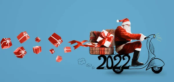 Père Noël 2022 sur scooter — Photo