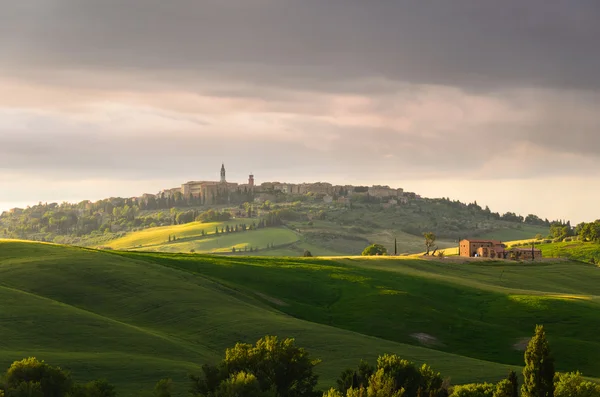 Pemandangan matahari terbenam dari Pienza — Stok Foto