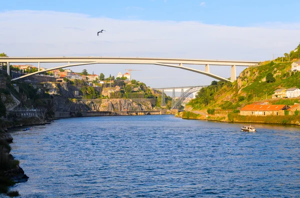 Brücke in Porto — Stockfoto