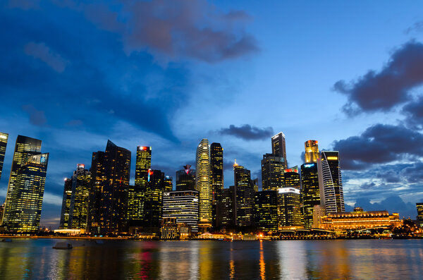 Sunset view of Singapore downtown and marina bay