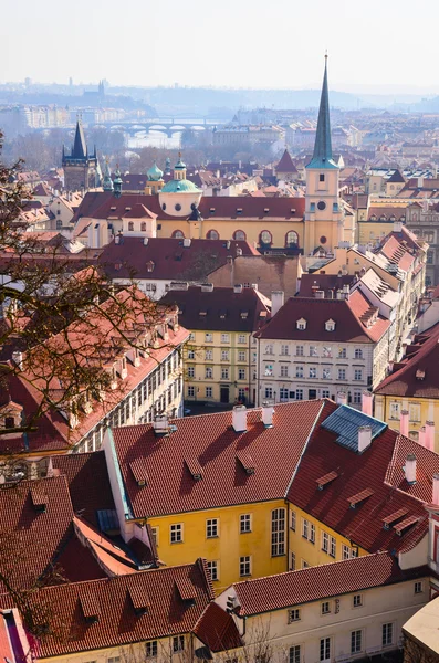 Praga vista de primavera — Fotografia de Stock