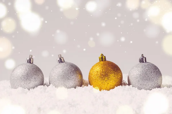 装飾的なクリスマス ボール — ストック写真
