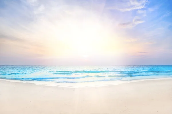 Sunrise beach background — Stock Photo, Image