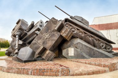 Heykel kompozisyon Prohorovka - Taran, savaş tankları. Rusya
