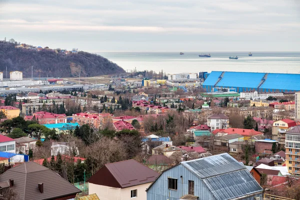 Stadtsilhouette der Tuapse. Russland — Stockfoto