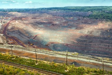 Demir cevheri madenciliği. Zheleznogorsk. Rusya