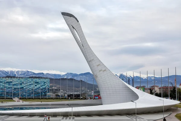 Olimpiyat meşalesinin Sochi kase. Rusya — Stok fotoğraf