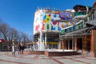 Alışveriş Merkezi ve restoran. Sochi. Rusya