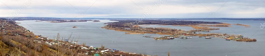 Саратов. Панорама острова Зеленый на Волге. Россия Стоковое Изображение