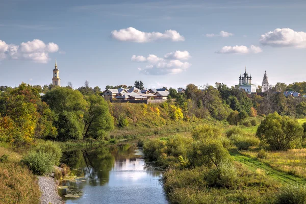 Покровська (Покровський) монастир в місті Suzdal. Росія — стокове фото