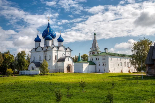 Mimari ve Suzdalian Kremlin Müzesi kompleksi — Stok fotoğraf