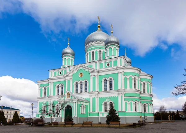 Klooster Heilige Drie-eenheid Seraphim-Diveevo, Diveevo, Rusland — Stockfoto