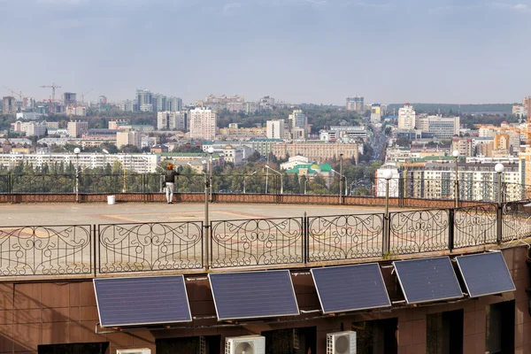 Aussichtsplattform mit Blick auf den Belgorod. Russland — Stockfoto