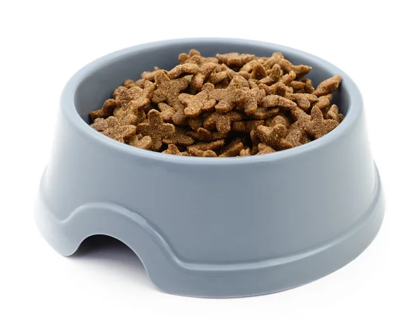 Comida seca para gatos en un tazón. —  Fotos de Stock