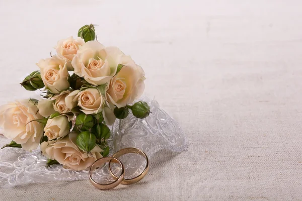 Koncepcja ślub z pierścieniami — Zdjęcie stockowe