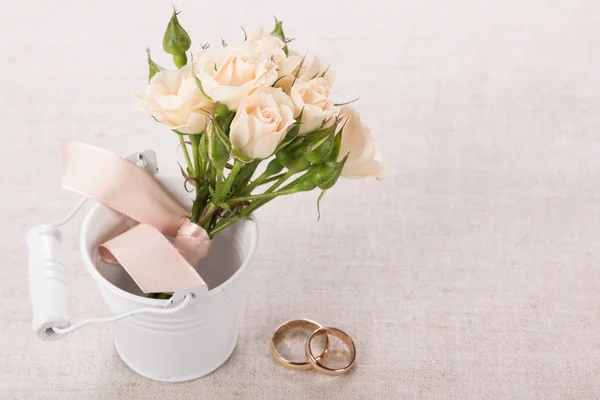 Conceito de casamento com anéis — Fotografia de Stock