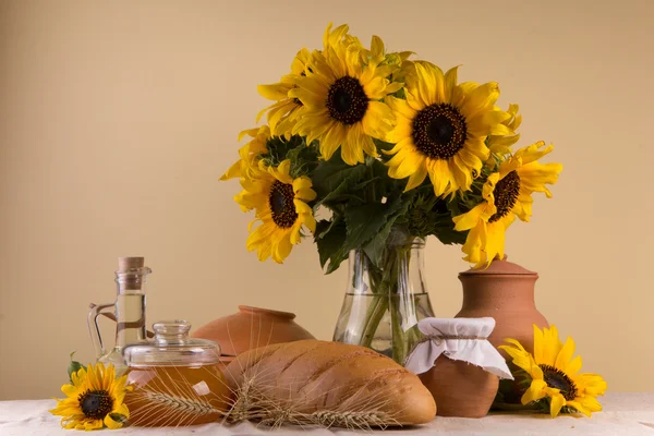 Stilleven met natuurlijke vers voedsel — Stockfoto