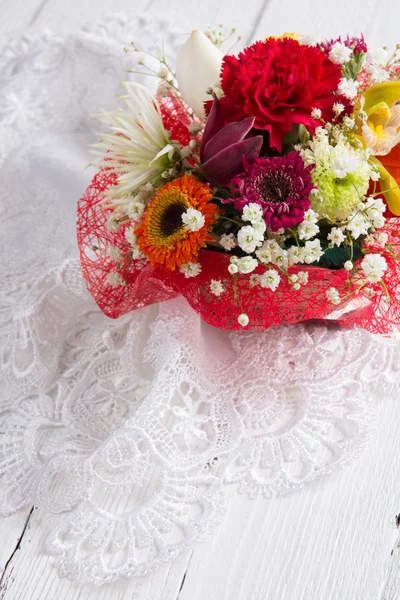 Bouquet di bellissimi fiori — Foto Stock