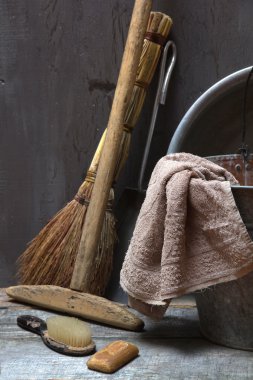 Temizlik için vintage araçları ile natürmort