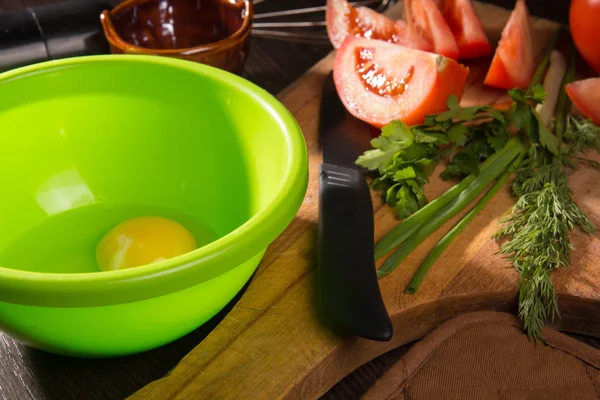 Matlagning omelett — Stockfoto