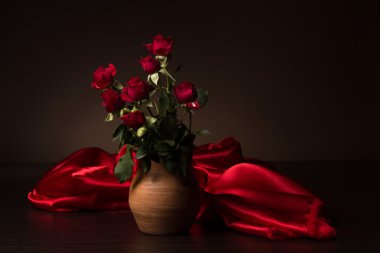 taze kırmızı gül