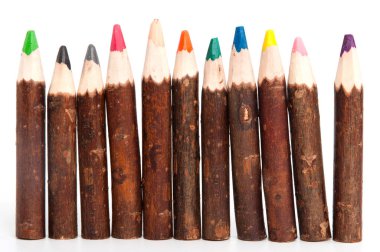 Nötrlall arkaplan üzerinde bir resim veya renkli kalemler