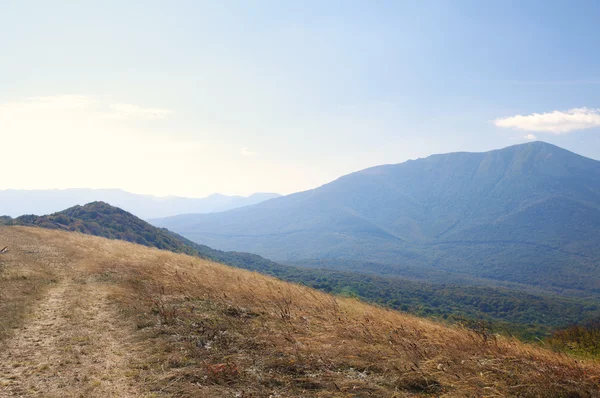 Die Berglandschaft — Stockfoto