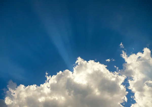 Sunlight because of clouds — Stock Photo, Image