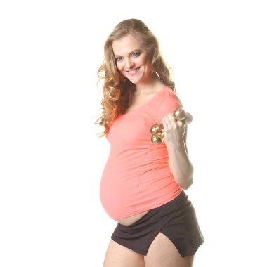 hamile kadın egzersiz yaparak