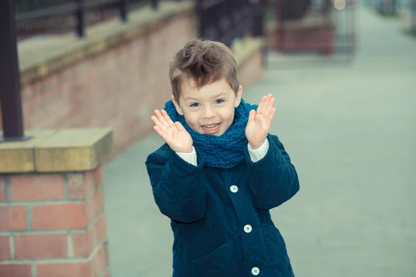 Niño feliz — Foto de Stock