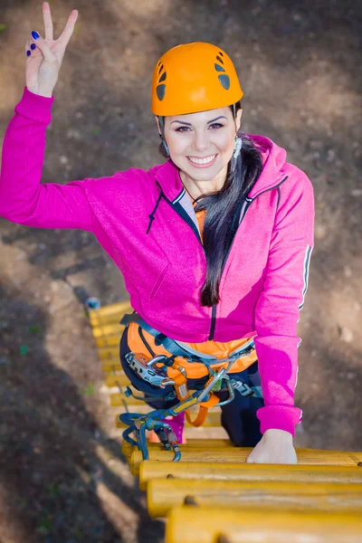 Beautiful girl climber — Stock Photo, Image