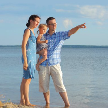 plajda eğlence genç ailesi