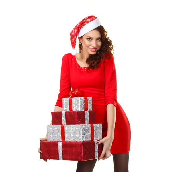 Mujer en sombrero de santa con caja de regalo — Foto de Stock