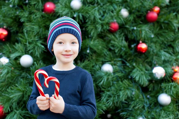 Kid at christmas — Stock Photo, Image