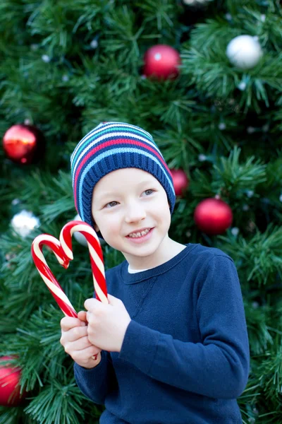 Kid at christmas — Stock Photo, Image