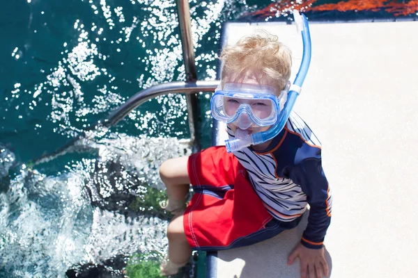 Boy ready to snorkel — Zdjęcie stockowe