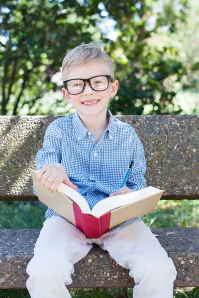 Voltar para a escola — Fotografia de Stock