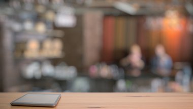 tablo üzerinde modern tablet