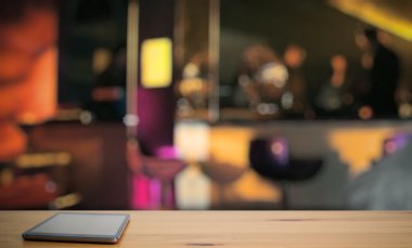 tablo üzerinde modern tablet