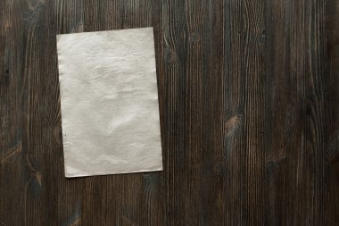 eski ahşap kağıda