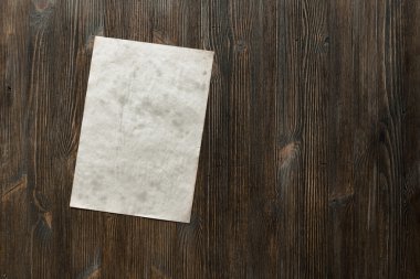 eski ahşap kağıda