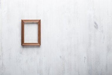 beyaz duvar çerçevesi