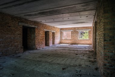 binayı terk edilmiş 