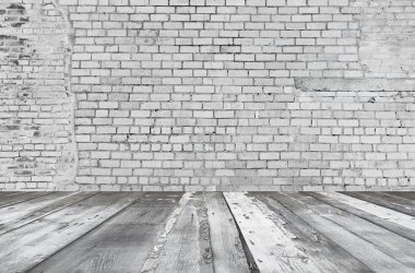 Tuğla duvarlı eski oda