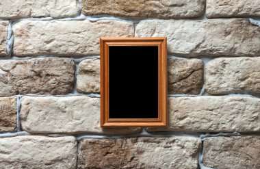tuğla duvar fotoğraf çerçevesi