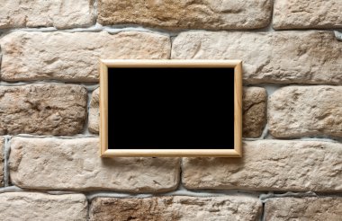 Duvardaki fotoğraf çerçevesi