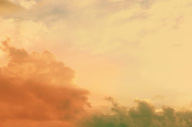 Günbatımı Gökyüzü ve Bulutlar