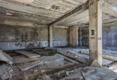 binayı terk edilmiş 