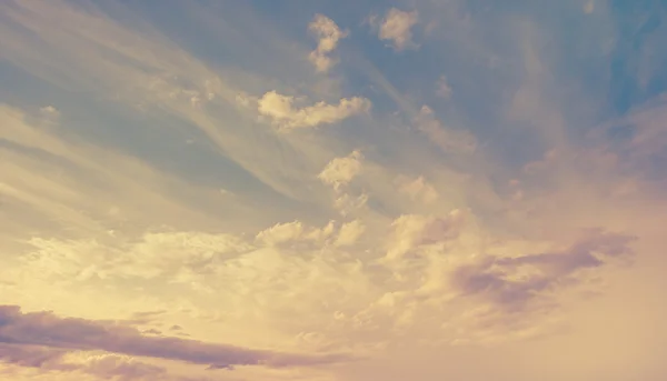 Zonsondergang, hemel en wolken — Stockfoto