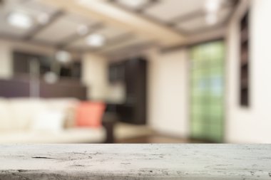 Masa oturma odasında